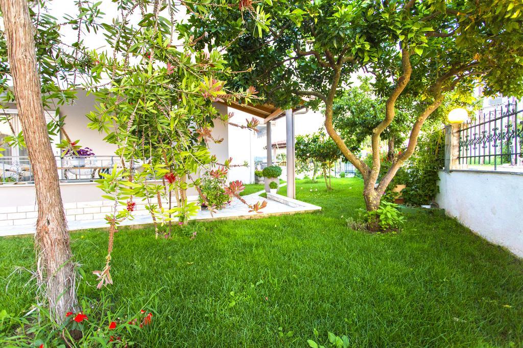 Villa Ikaros Ammoudia Exterior photo