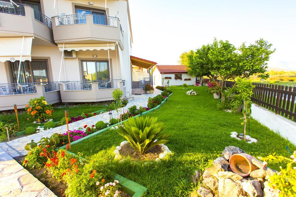 Villa Ikaros Ammoudia Exterior photo